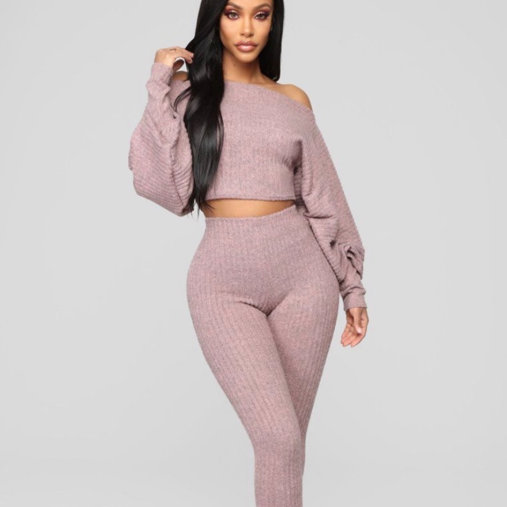 Fashion Nova pants set